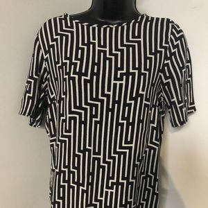 H&M Geometric black blouse
